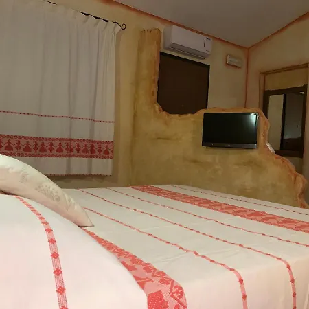 Canne Al Vento Bed & Breakfast Galtellì
